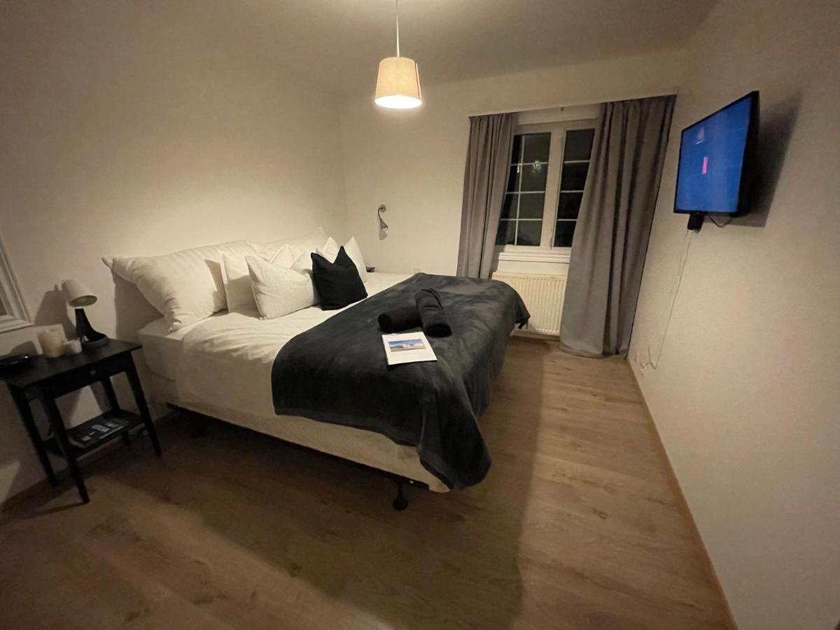 4-Bedroom Villa With Private Gym And Hot-Tub Reykjavík Zewnętrze zdjęcie